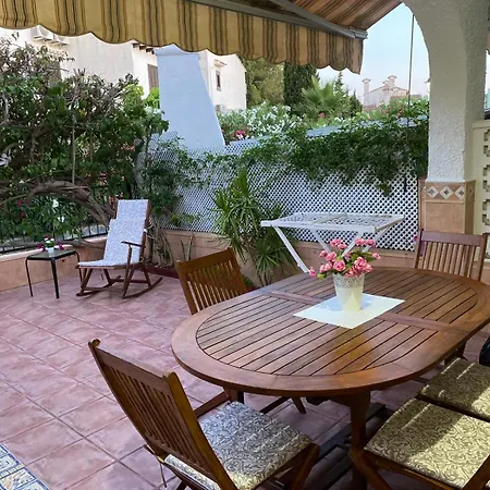 Casa Con Piscina Y Amplia Terraza * 오리후엘라