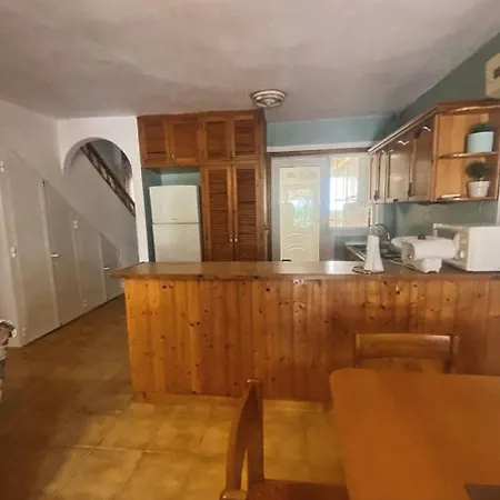 بيت للعطل Casa Con Piscina Y Amplia Terraza